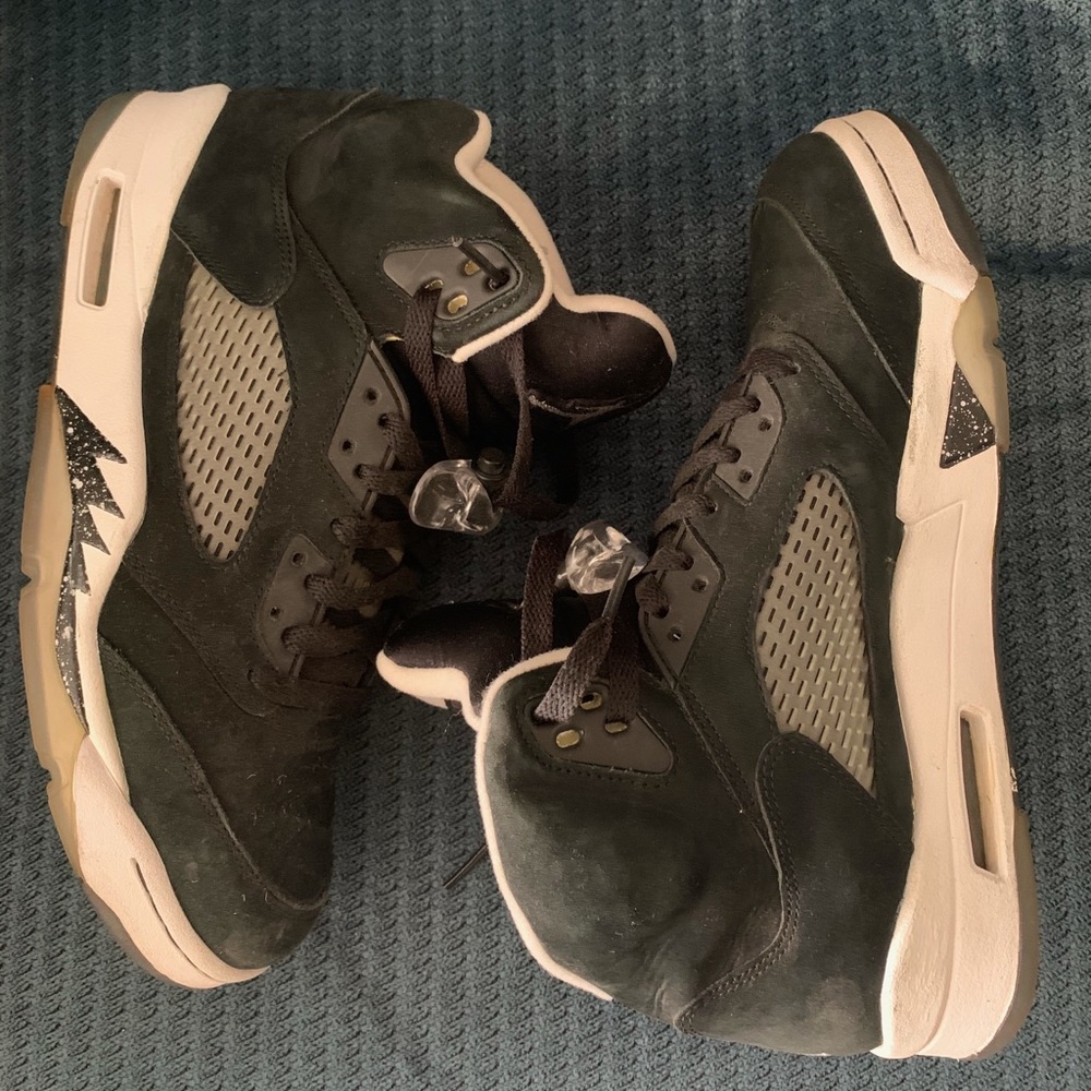 Air Jordan Retro 5 “Oreo” Men’s Size 9
